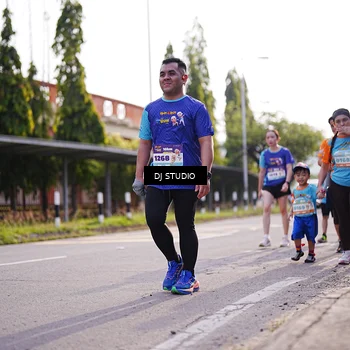Runner Photo 8386224