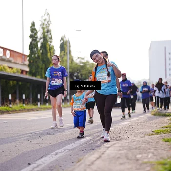Runner Photo 8386228