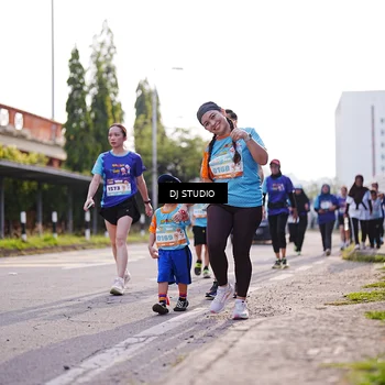 Runner Photo 8386231