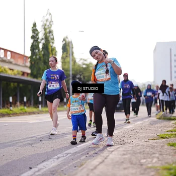 Runner Photo 8386233