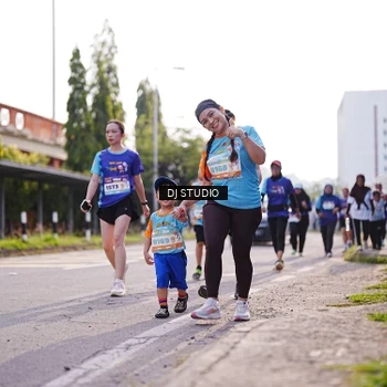 Runner Photo 8386234
