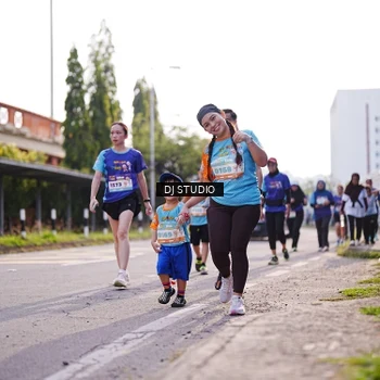 Runner Photo 8386239