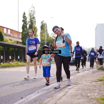 Runner Photo 8386240
