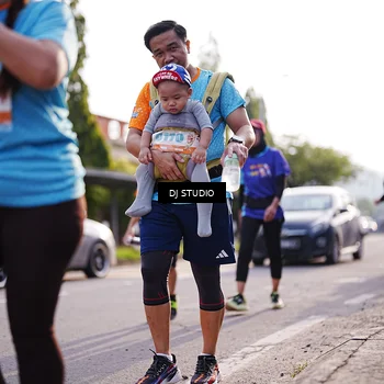 Runner Photo 8386253