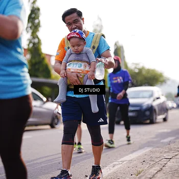 Runner Photo 8386254