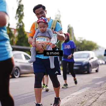 Runner Photo 8386259