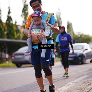 Runner Photo 8386264
