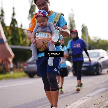 Runner Photo 8386265