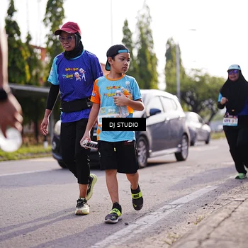 Runner Photo 8386278