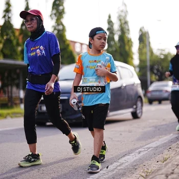 Runner Photo 8386279