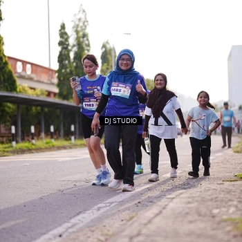 Runner Photo 8386297
