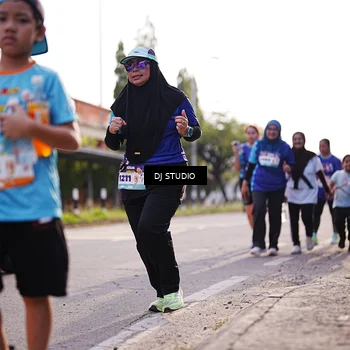 Runner Photo 8386299