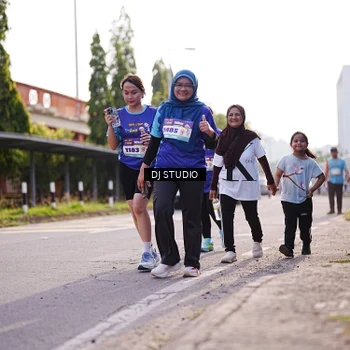 Runner Photo 8386301