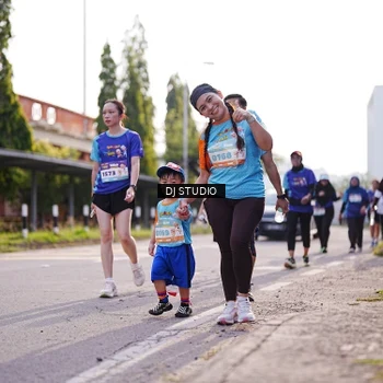 Runner Photo 8386310