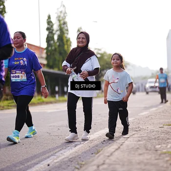 Runner Photo 8386319