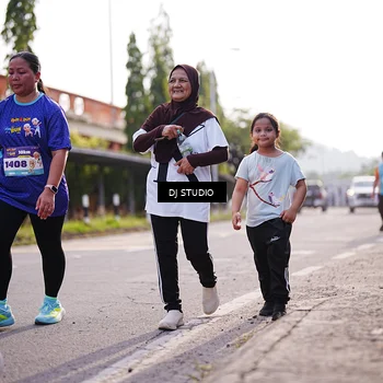 Runner Photo 8386326