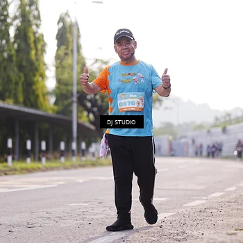 Runner Photo 8386338