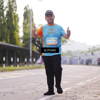 Runner Photo 8386340