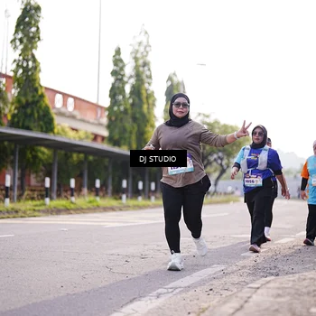 Runner Photo 8386354