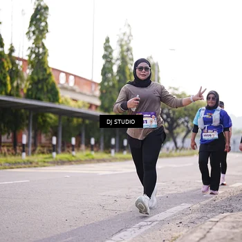 Runner Photo 8386360