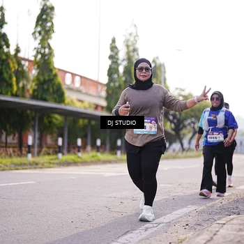 Runner Photo 8386363