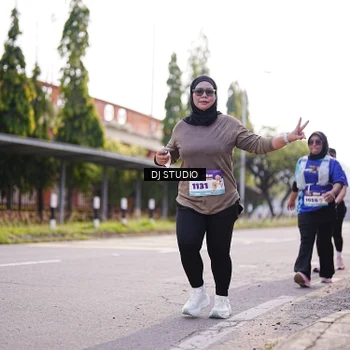 Runner Photo 8386367