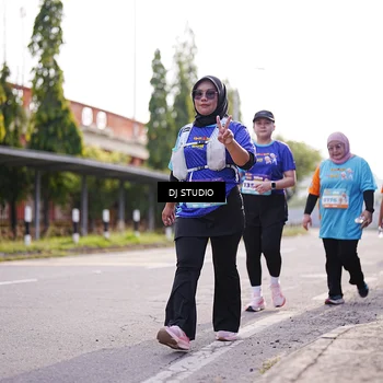 Runner Photo 8386376