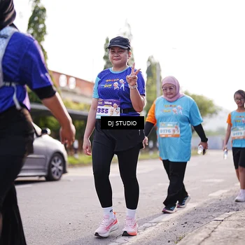 Runner Photo 8386393
