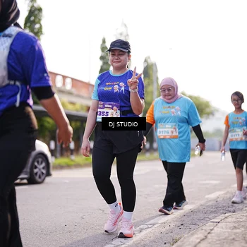 Runner Photo 8386394