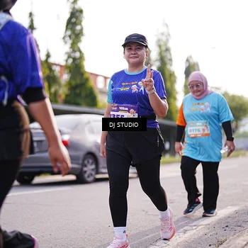 Runner Photo 8386400