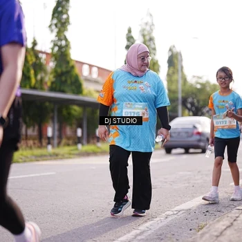 Runner Photo 8386408