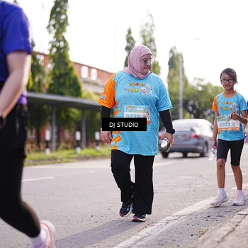 Runner Photo 8386410