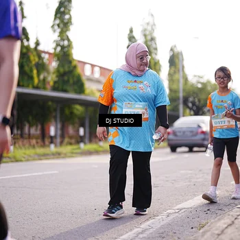 Runner Photo 8386411