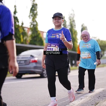 Runner Photo 8386430