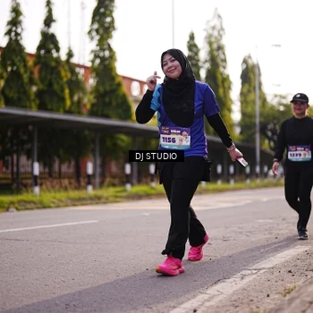 Runner Photo 8386485