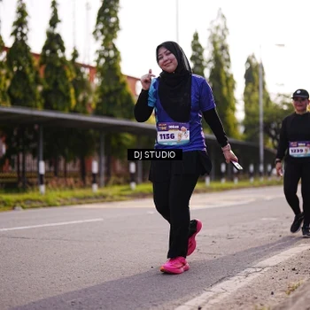 Runner Photo 8386486