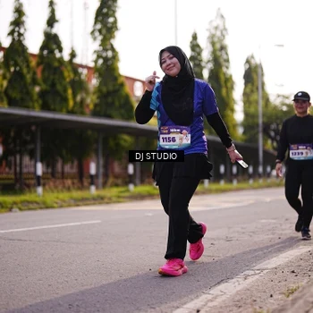 Runner Photo 8386488
