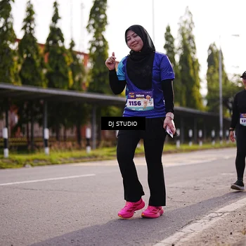Runner Photo 8386490