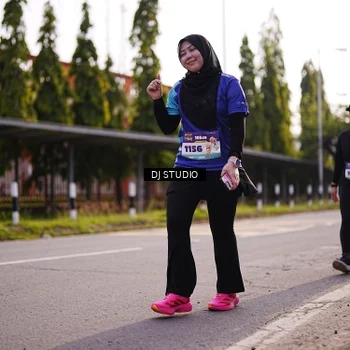 Runner Photo 8386492
