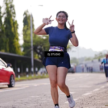 Runner Photo 8386523