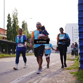 Runner Photo 8386533