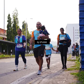 Runner Photo 8386535