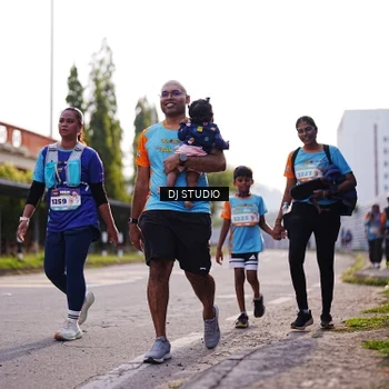 Runner Photo 8386544