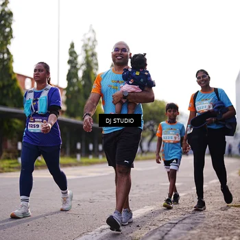 Runner Photo 8386551