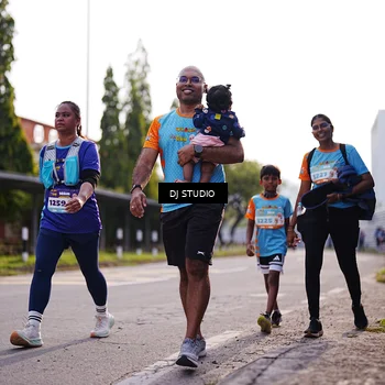 Runner Photo 8386554