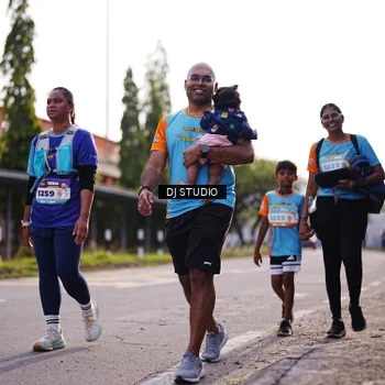 Runner Photo 8386556