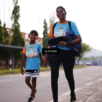 Runner Photo 8386576