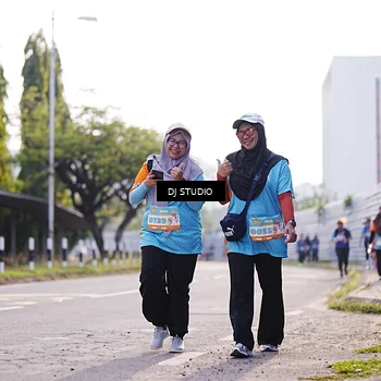 Runner Photo 8386581