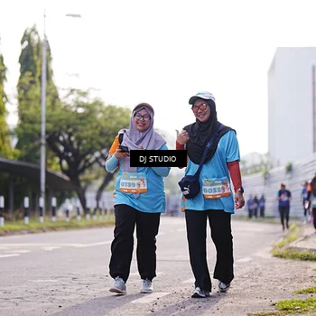 Runner Photo 8386583