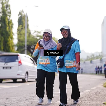 Runner Photo 8386608